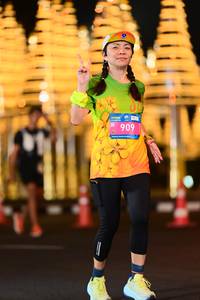 BIB: 
                            <button type="button" onclick="openModal(24520647)" class="btn btn-primary btn-sm float-right btn-popup" data-toggle="modal" data-target=".modal-high-quality">
                        <i class="fas fa-shopping-cart"></i> Add to Cart
                    </button>
                                            <button type="button" onclick="isThisMe(24520647, true)" class="btn btn-success btn-sm float-right btn-popup btn-isme hidden" data-toggle="tooltip" data-placement="bottom" title="นี่คือรูปของคุณใช่ไหม คลิกที่นี่เพื่อเอาเข้าอัลบั้ม">
                        <i class="fas fa-plus"></i> Add to album
                    </button>
                    <button type="button" onclick="isThisMe(24520647, false)" class="btn btn-warning btn-sm float-right btn-popup btn-isnotme hidden">
                        <i class="fas fa-ban"></i> Remove from album
                    </button>